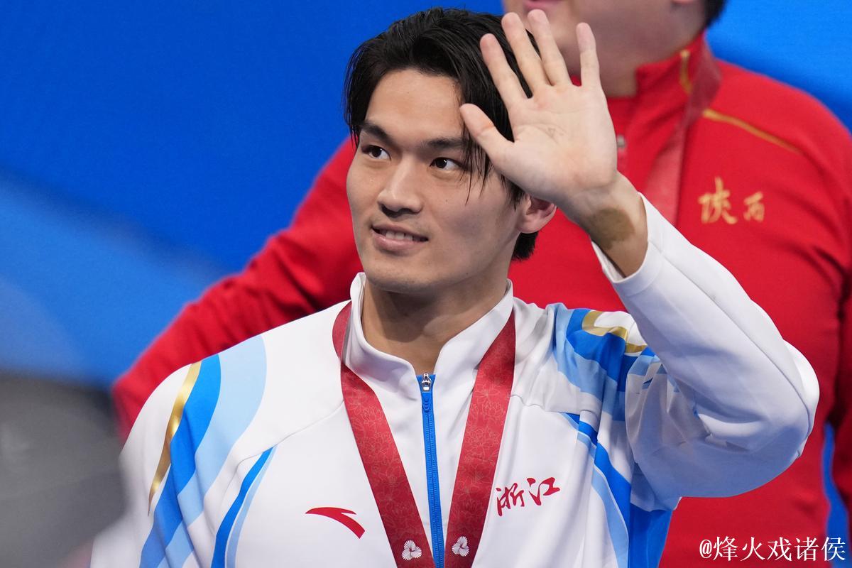 徐嘉余全运会男子50米仰泳摘金 徐嘉余全运会男子50米仰泳摘金